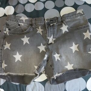 Rock & Republic Gray Star-Print Denim Shorts